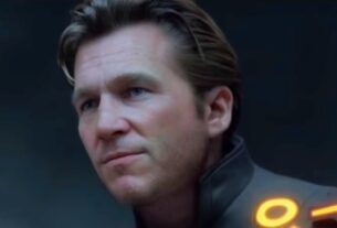 Tron: O jovem Jeff Bridges CGI do Legacy é brutalmente lembrado pela estrela: “Mais como Bill Maher”