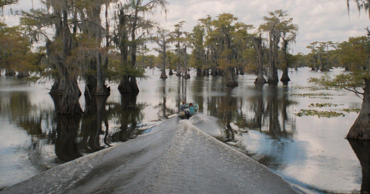 Caddo Lake, de Dylan O'Brien, passa de bom a ótimo depois de uma grande reviravolta