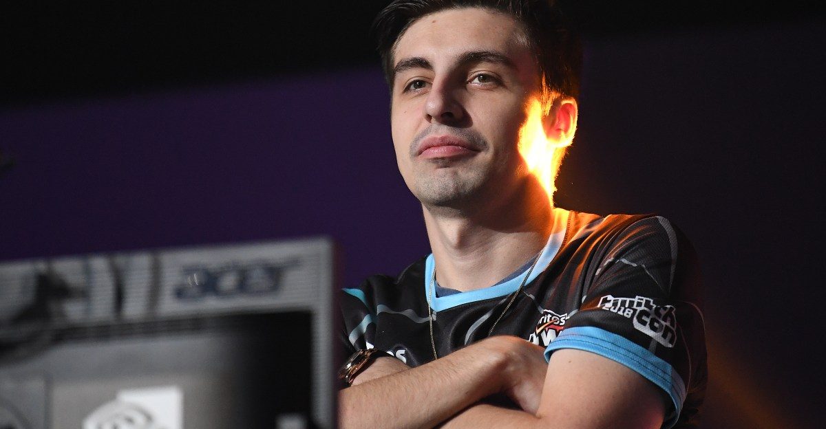 O streamer do Twitch, Shroud, homenageia seu falecido pai em um evento de caridade 24 horas por dia, 7 dias por semana