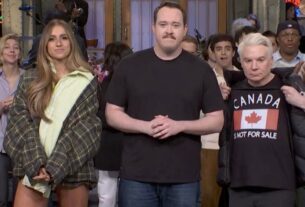 Mike Myers veste 'Canada não está à venda' camisa 'em' snl '