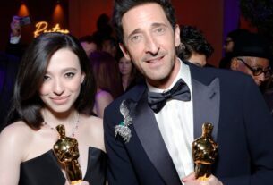 Mikey Madison, Adrien Brody, Timothee Chalamet na Vanity Fair Party