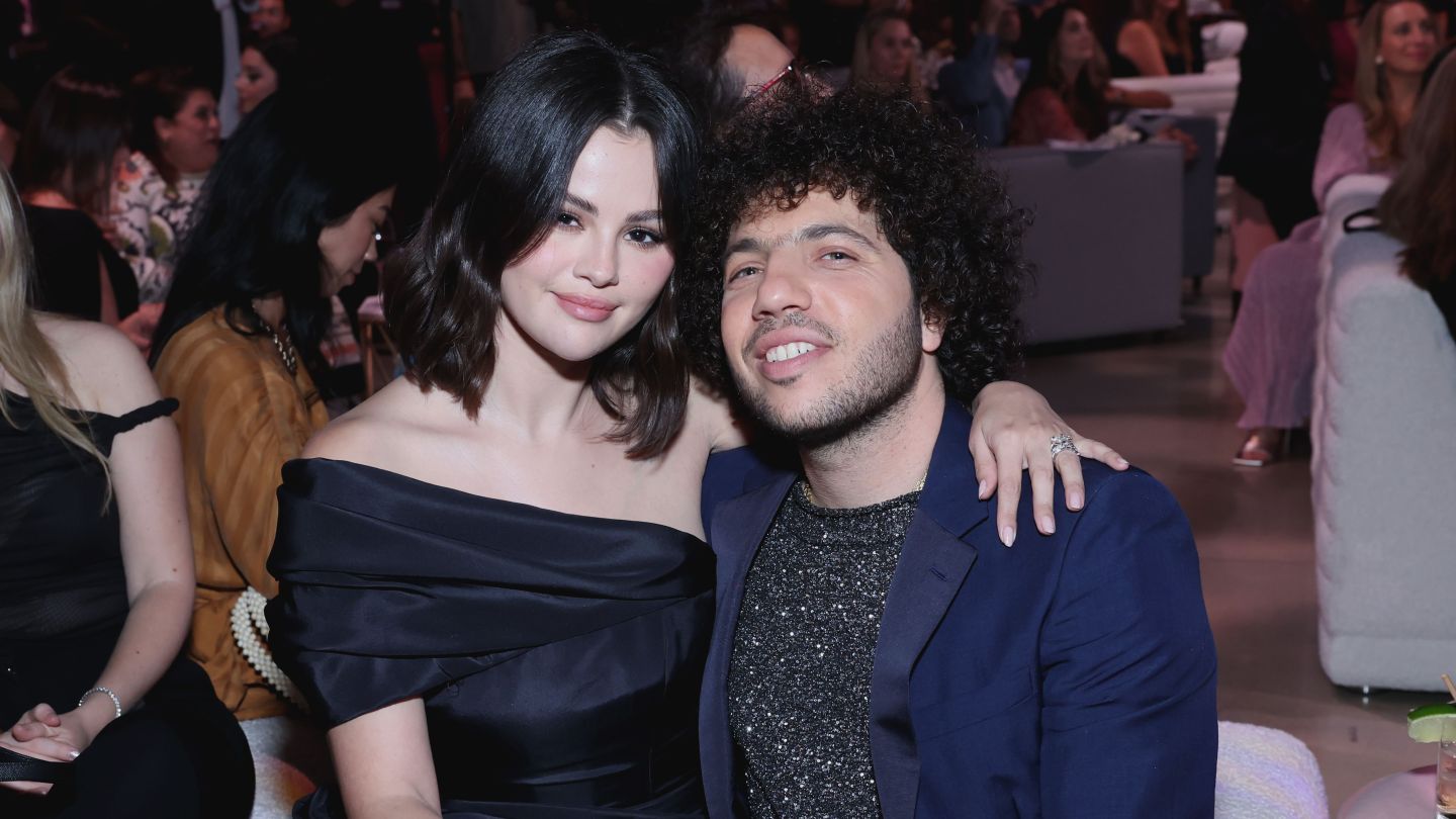 Selena Gomez e Benny Blanco lançam o novo single 'Sunset Blvd'