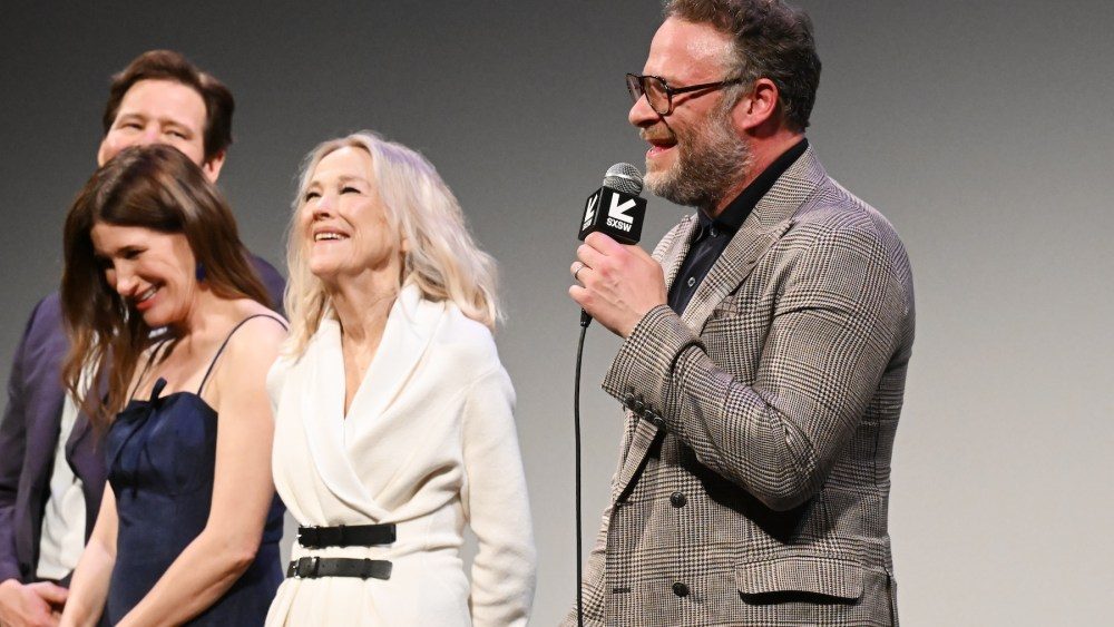 Seth Rogen fala a Martin Scorsese e F-bombs na estréia do SXSW de 'The Studio'