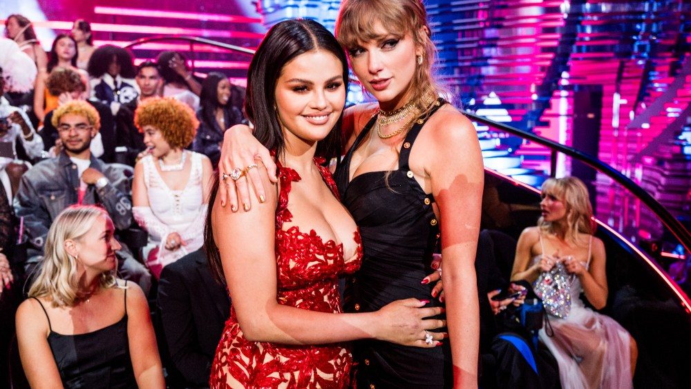 Taylor Swift quebra o Instagram Hiatus para louvar 'eu disse que te amo primeiro'