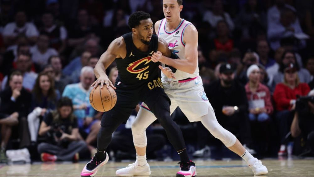 Como assistir aos playoffs da NBA 2025 online: preços e disponibilidade