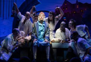 David Hyde Pierce em 'Piratas! O musical da Penzance, 'Frasier' reiniciar