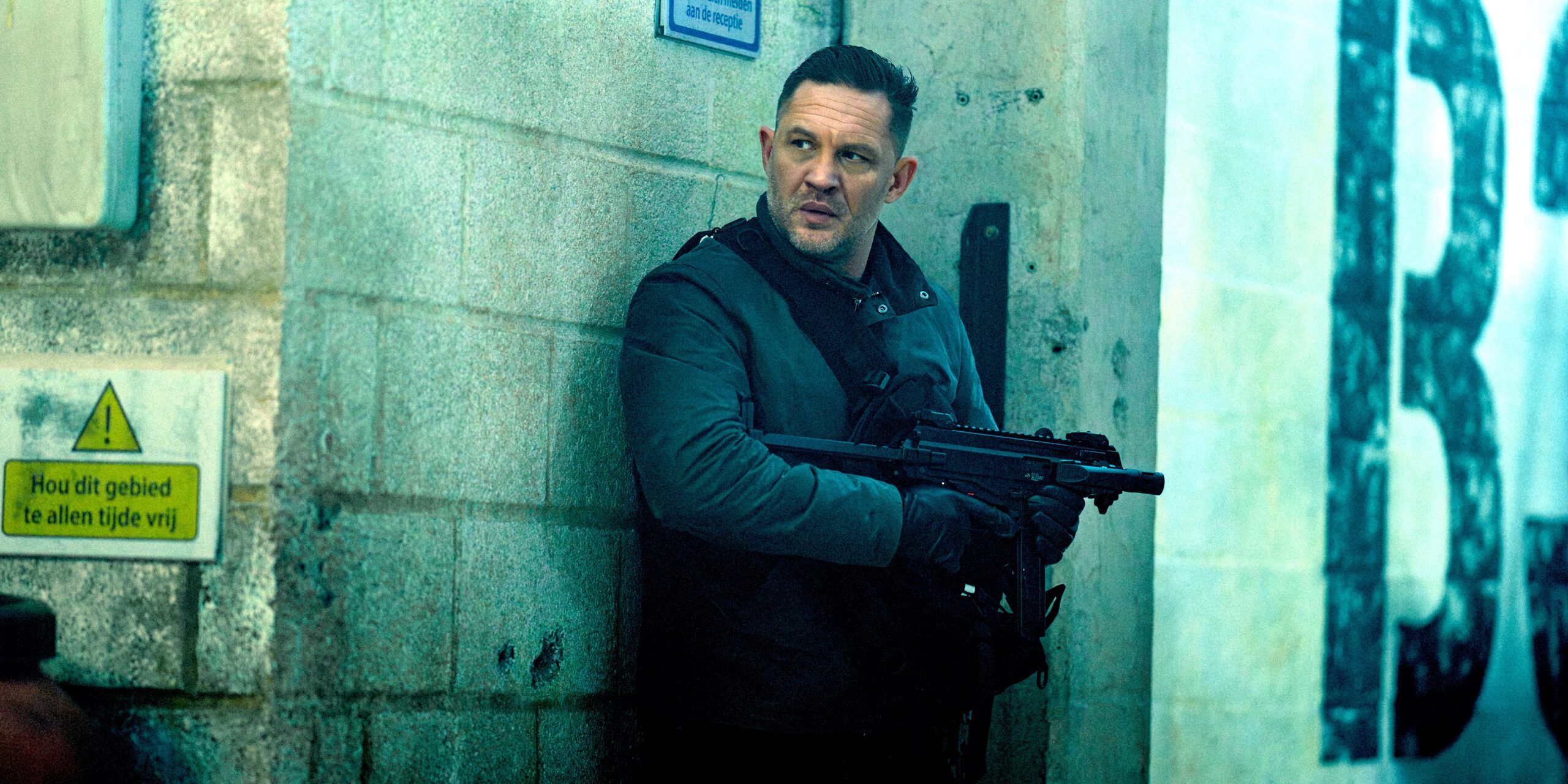 Estou frustrado com quantos novos personagens tiveram um papel crítico no final deste episódio