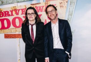 Ethan Coen em Trump, Lesbian B-Movies, renomeando com Joel