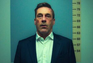 Os paralelos de seus amigos e vizinhos com o icônico show de crimes de 96% RT podem já ter prenunciado o futuro sombrio de Cooper