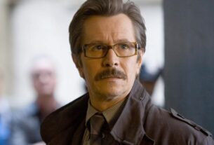 A estrela do Dark Knight Trilogy, Gary Oldman