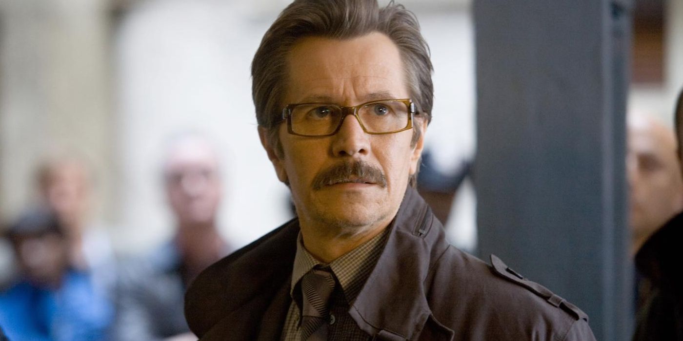 A estrela do Dark Knight Trilogy, Gary Oldman