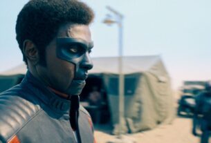 A estrela do Superman Edi Gathegi revela como ele entrou no caráter como o senhor do DCU: "Esse cara pode fazer qualquer coisa"
