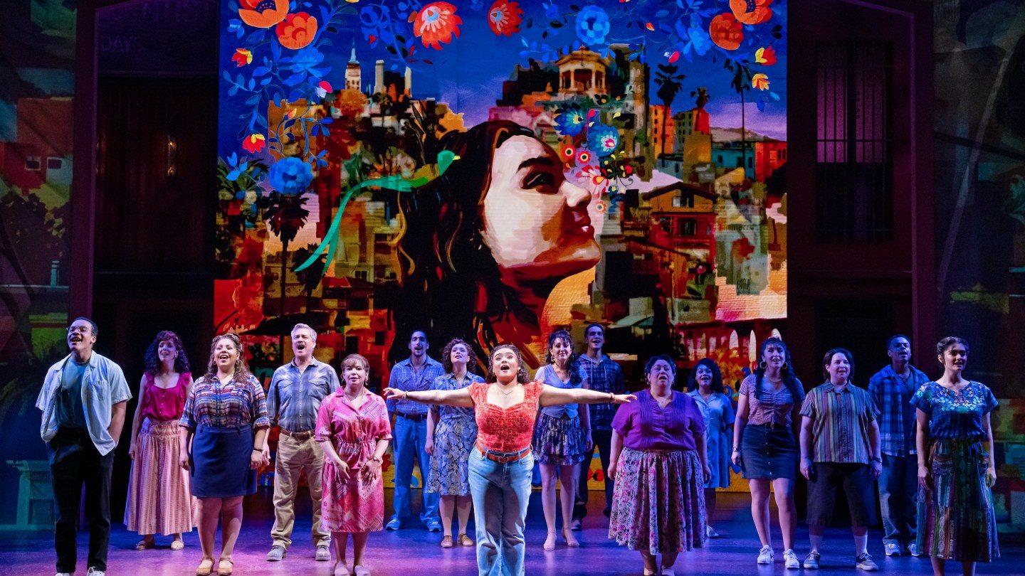 As mulheres reais da Broadway têm curvas ',' Smash ', veja Boost nas últimas semanas