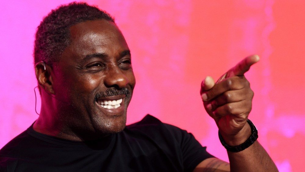 Idris Elba planeja a cadeia de cinema africana, revela a tecnologia criadora