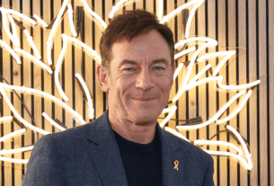 Jason Isaacs