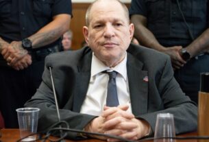 O juiz de Harvey Weinstein declara o julgamento por acusação de estupro