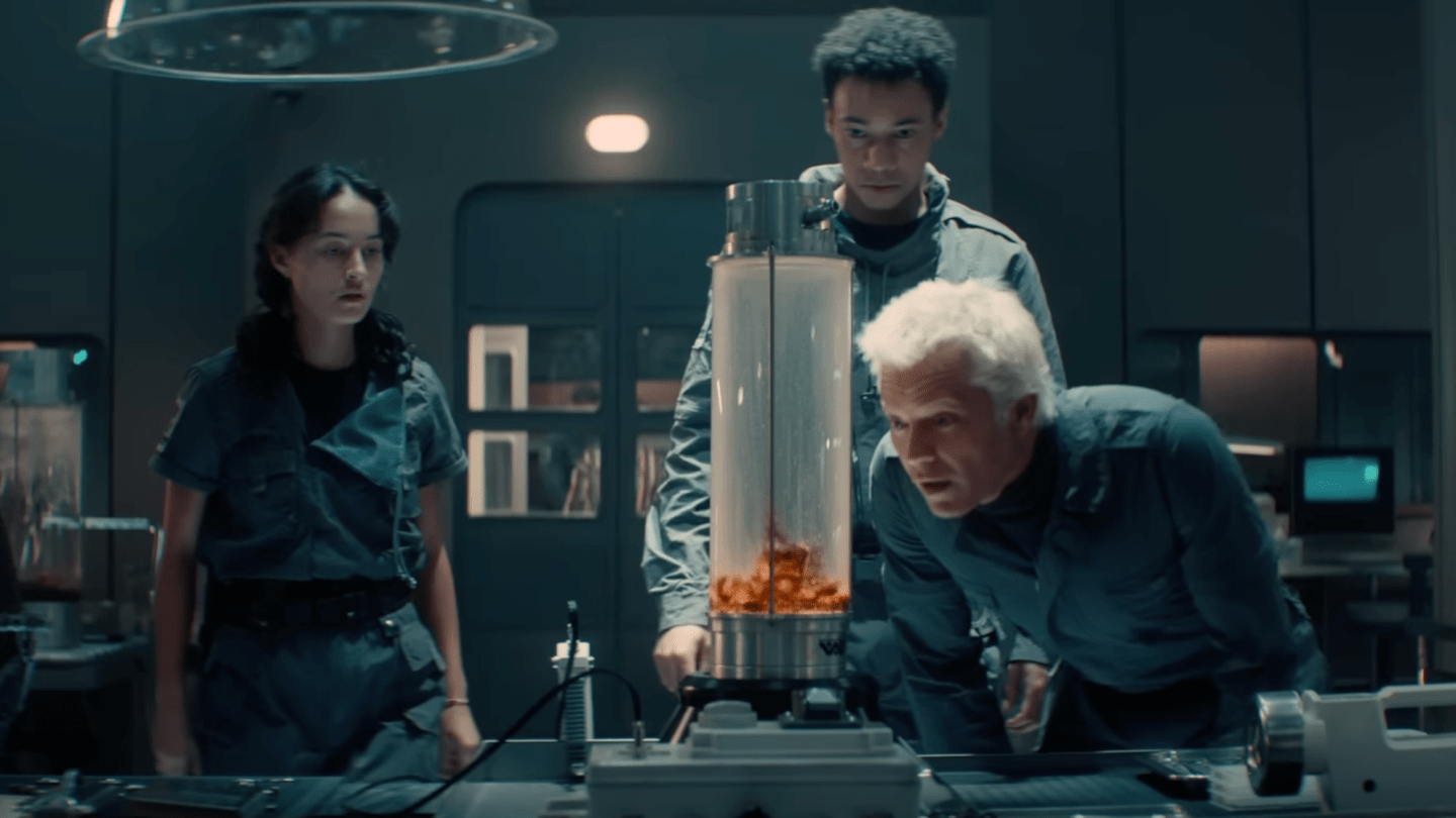 O trailer oficial da Terra revela uma surpresa predatória