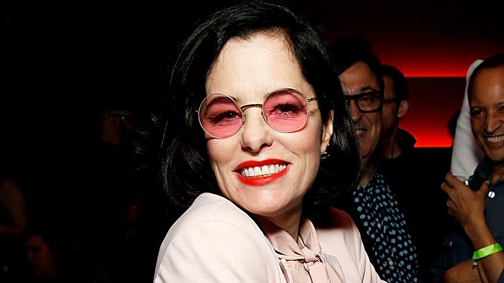 Parker Posey estava 'gasto' ao pensar que não poderia fazer filmes de estúdio