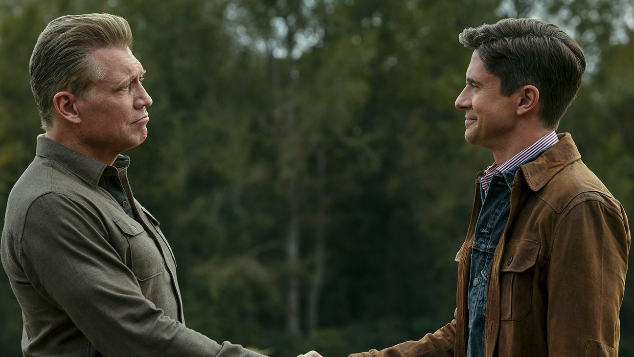 (L to R) Holt McCallany, Topher Grace