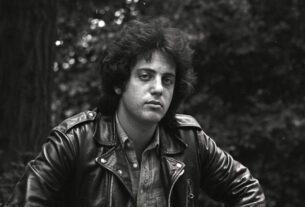Billy Joel in 1973 in Billy Joel: And So It Goes