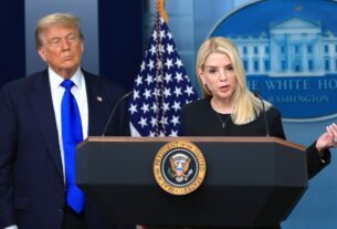 Como os arquivos de Epstein teorias conspiracistas se extraem de filmes de Hollywood
