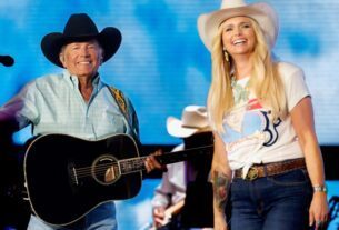 George Strait traz sons tradicionais ao Sofi Stadium: Review Concert