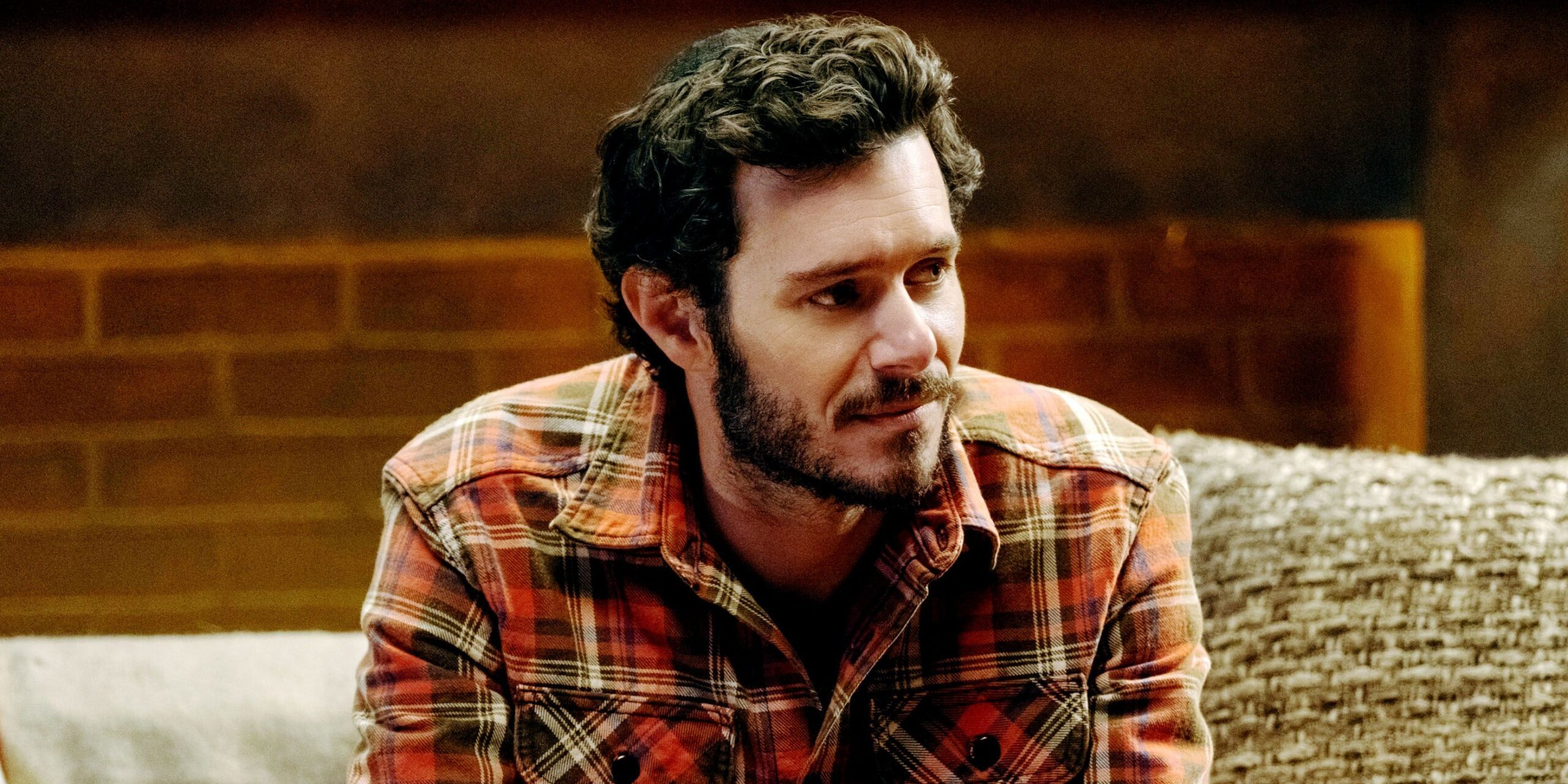 O Big Milestone de Adam Brody é um lembrete para assistir ao icônico programa de TV que o tornou famoso
