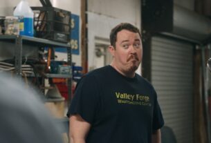 Shane Gillis Comedy 'pneus' renovada para a terceira temporada no Netflic