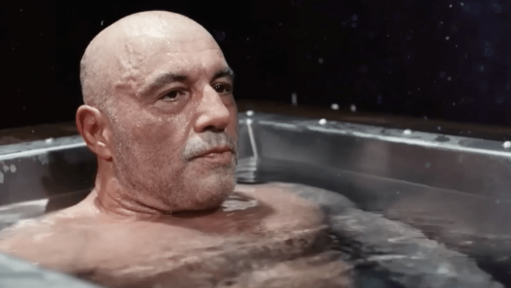 'The Daily Show' Trolls Joe Rogan em novo segmento de vídeo