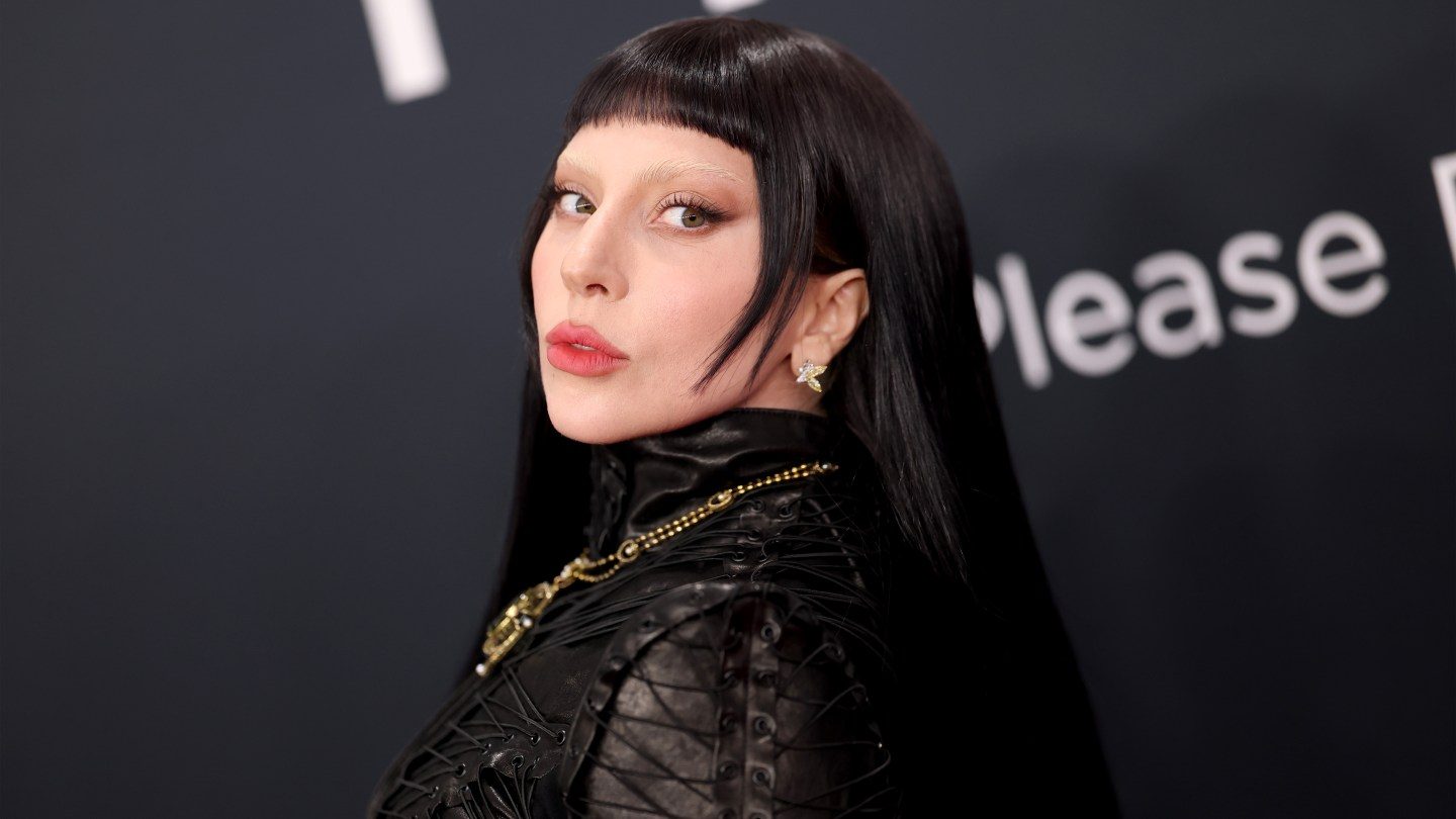 A música de Nova Lady Gaga 'quarta-feira' contará com o vídeo dirigido por Tim Burton