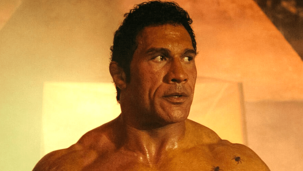 A transformação 'Smashing Machine' de Dwayne Johnson levou quatro horas