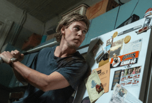 Austin Butler in 'Caught Stealing.'