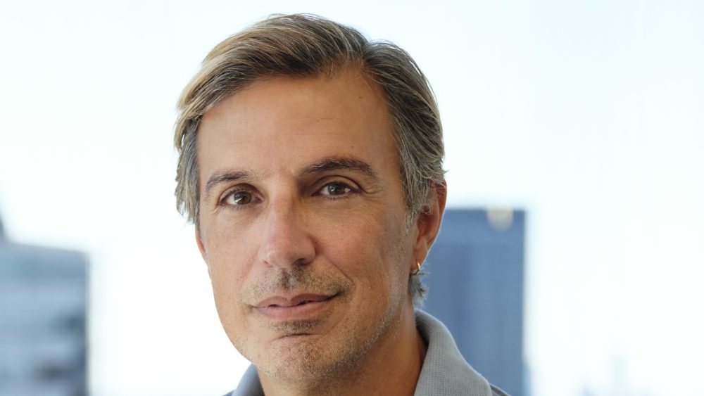 David Bittler sai da Nickelodeon após 25 anos