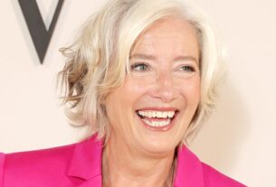 Emma Thompson em Dead of Winter, filmando cenas de ação aos 66