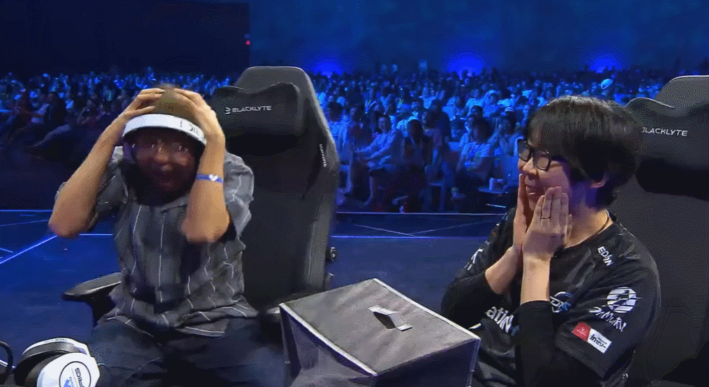 Fighting game pro loses the Fatal Fury semifinal.