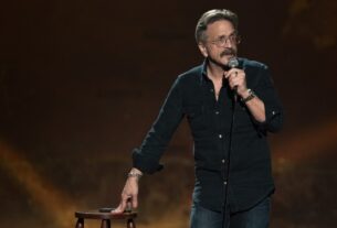Marc Maron não tem mais "medo de morrer" se Taylor Swift estiver jogando
