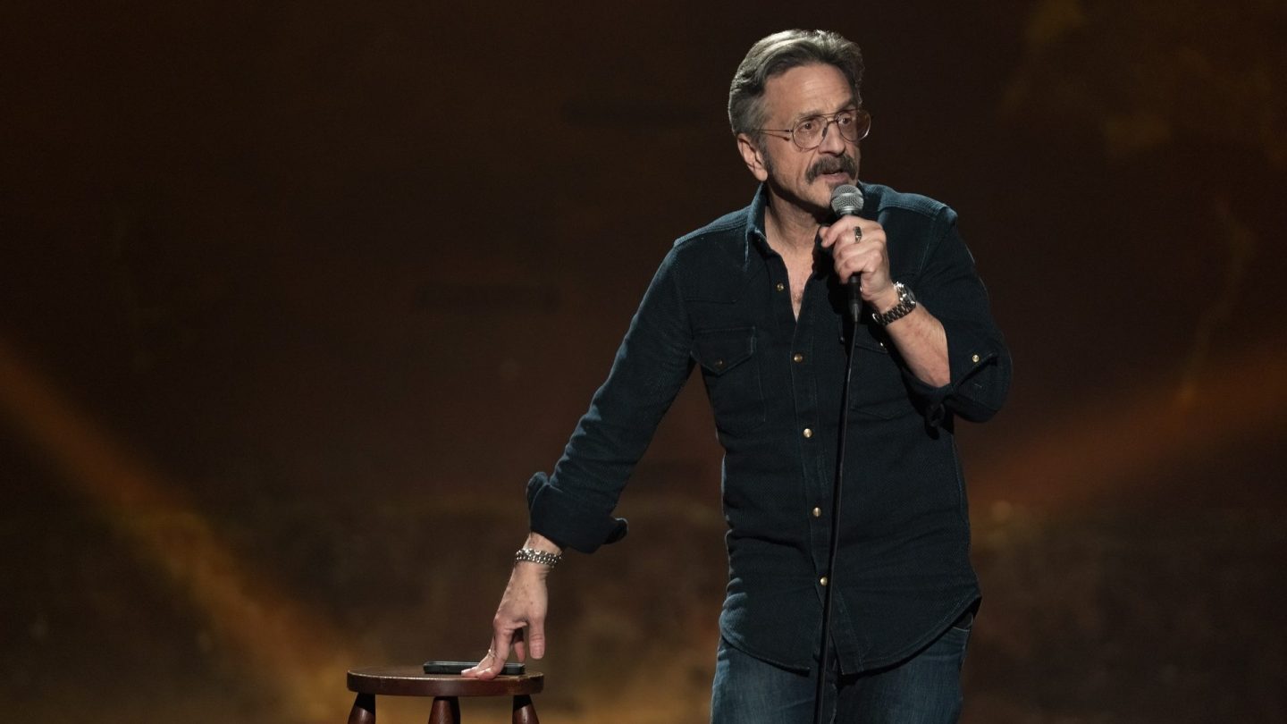 Marc Maron não tem mais "medo de morrer" se Taylor Swift estiver jogando