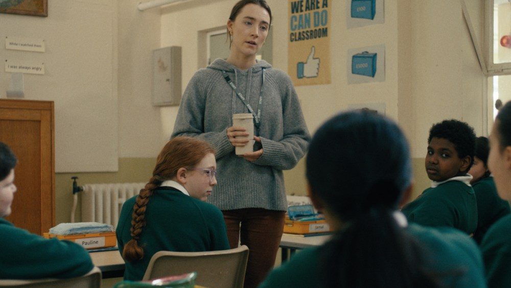 Saoirse Ronan Pic, estréia de Stroma Cairns