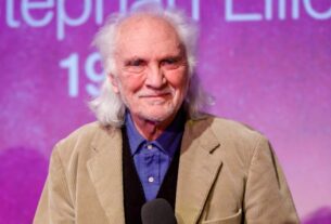 Super -Homem, Priscilla Queen of the Desert Star tinha 87 anos
