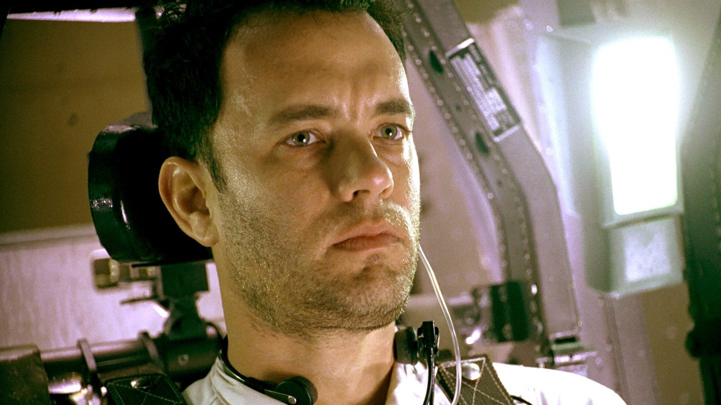 Tom Hanks presta homenagem ao astronauta 'Apollo 13' Jim Lovell