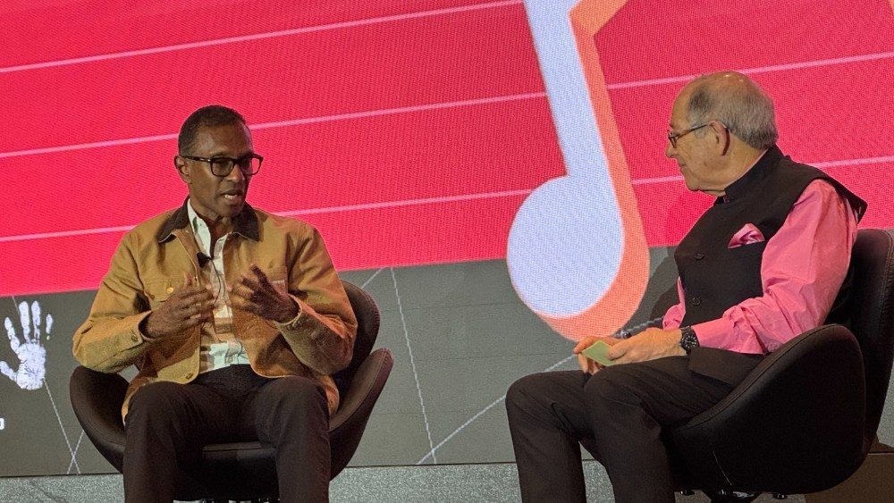 A Sony Stridhar Subramaniam destaca a diversidade cultural da Ásia