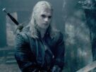 A maior diferença entre Geralt de Liam Hemsworth e Henry Cavill's