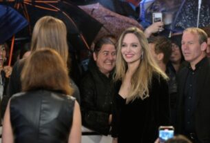 Angelina Jolie, Louis Garrel na estréia de San Sebastian de 'Couture'