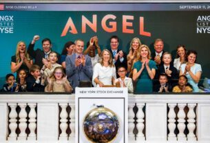 Angel NYSE ANGX Rings The Closing Bell