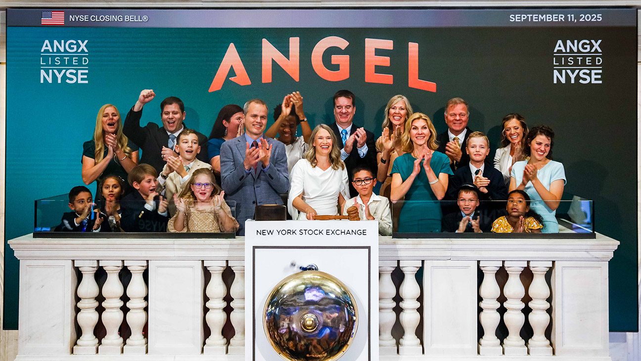 Angel NYSE ANGX Rings The Closing Bell