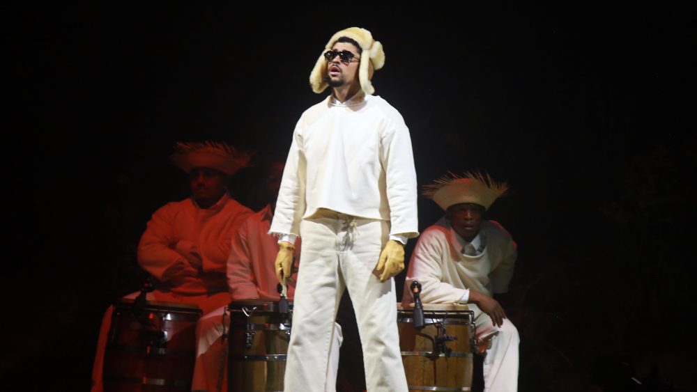 Bad Bunny conclui a residência de Porto Rico com Marc Anthony