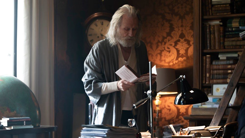 Bill Nighy, Imelda Staunton, George Mackay, Dominic West em '& Sons'