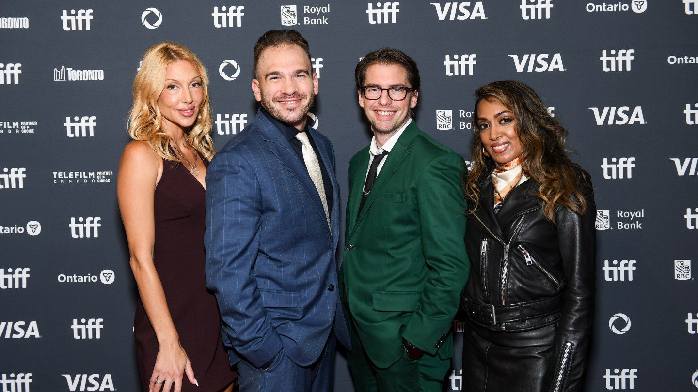 Degrassi Cast Reunite para Doc Premiere World