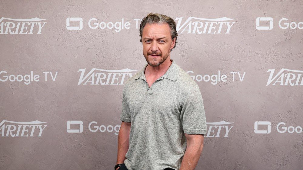 James McAvoy supostamente atacou no bar de Toronto enquanto estava em Tiff
