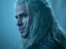 Liam Hemsworth como Geralt em ação